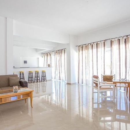 Angelos Beach Hotel ฟาลิรากี ภายนอก รูปภาพ